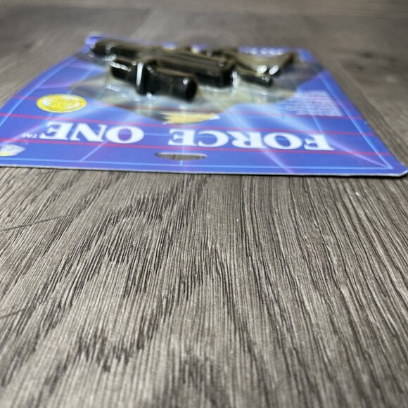 ERTL Force One Die-cast Metal Famas Assault Automatic Rifle Set  #4976 - 1989  c - Picture 7 of 9